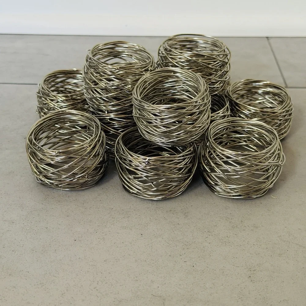 Set of 8 Twisted Silvertone Wire Mesh‎ Napkin Rings- Handmade- Approx. 2